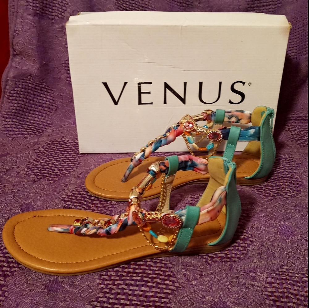 VENUS Jewel Thong Sandal Zip Back Sz 7.5 Boho Nice